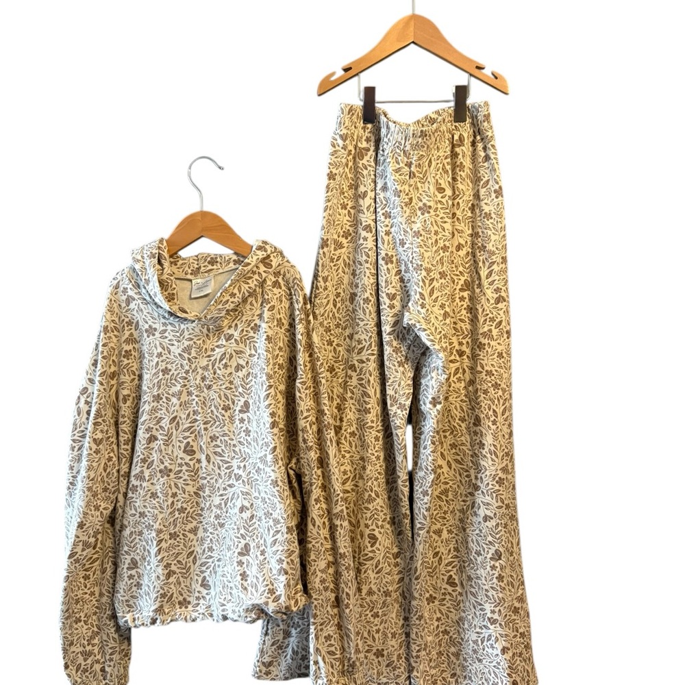 Kids Matching Beige Floral Hooded Top & Pants Set